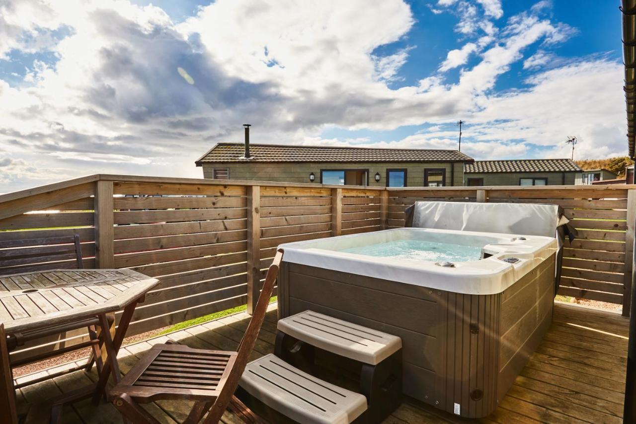 Sauchope Links Holiday Lodge And Glamping Park Crail Exterior foto